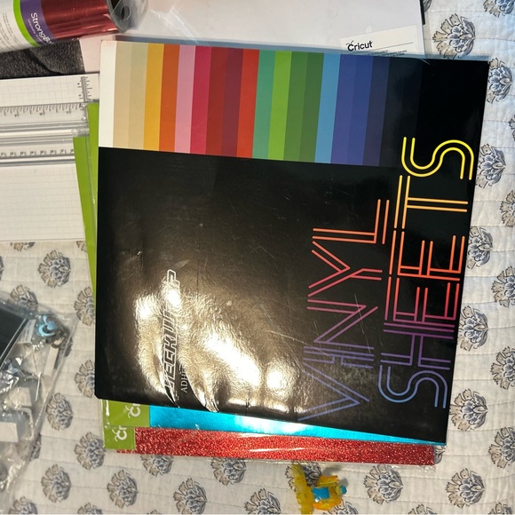 CRICUT UTILITIES BUNDLE - Picture 4 of 7